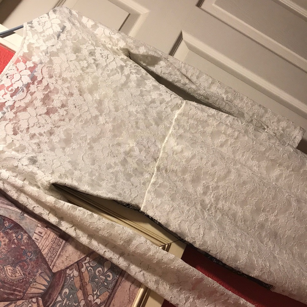 Dress - Picture 3 of 3